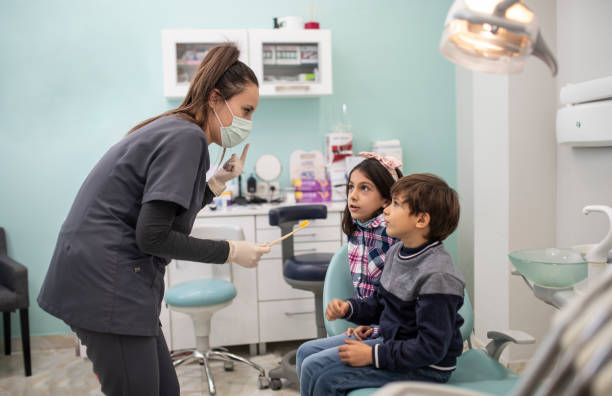 Best Root Canal Treatment  in Oak Hills, CA
